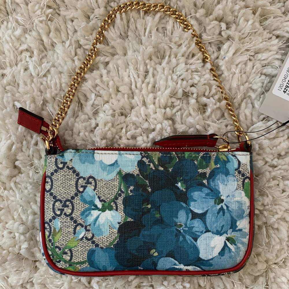 Authentic Gucci GG Bloom Mini Pouchette
